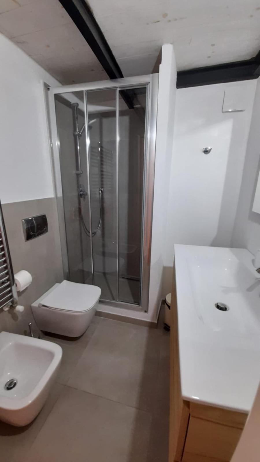 B&B And Home La Piazzetta Della Pioggia Bologna Bagian luar foto